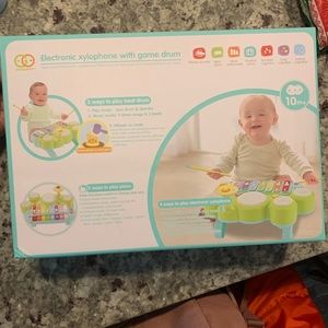 Electronic xylophone with game drum